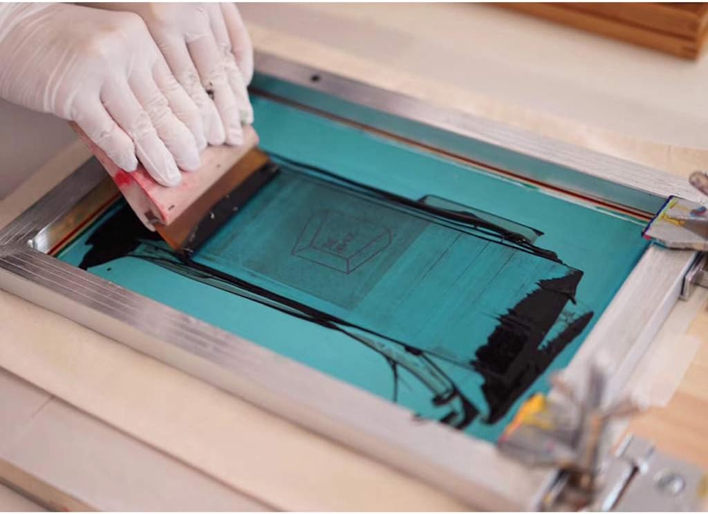 High-Precision Silk Screen Printing Frame Kit for T-Shirts DIY,with Plastic Scraper Squeegee and Hinge Clamp - Perfect for Woven Fabric and Crafts Accessories, Ideal for Small