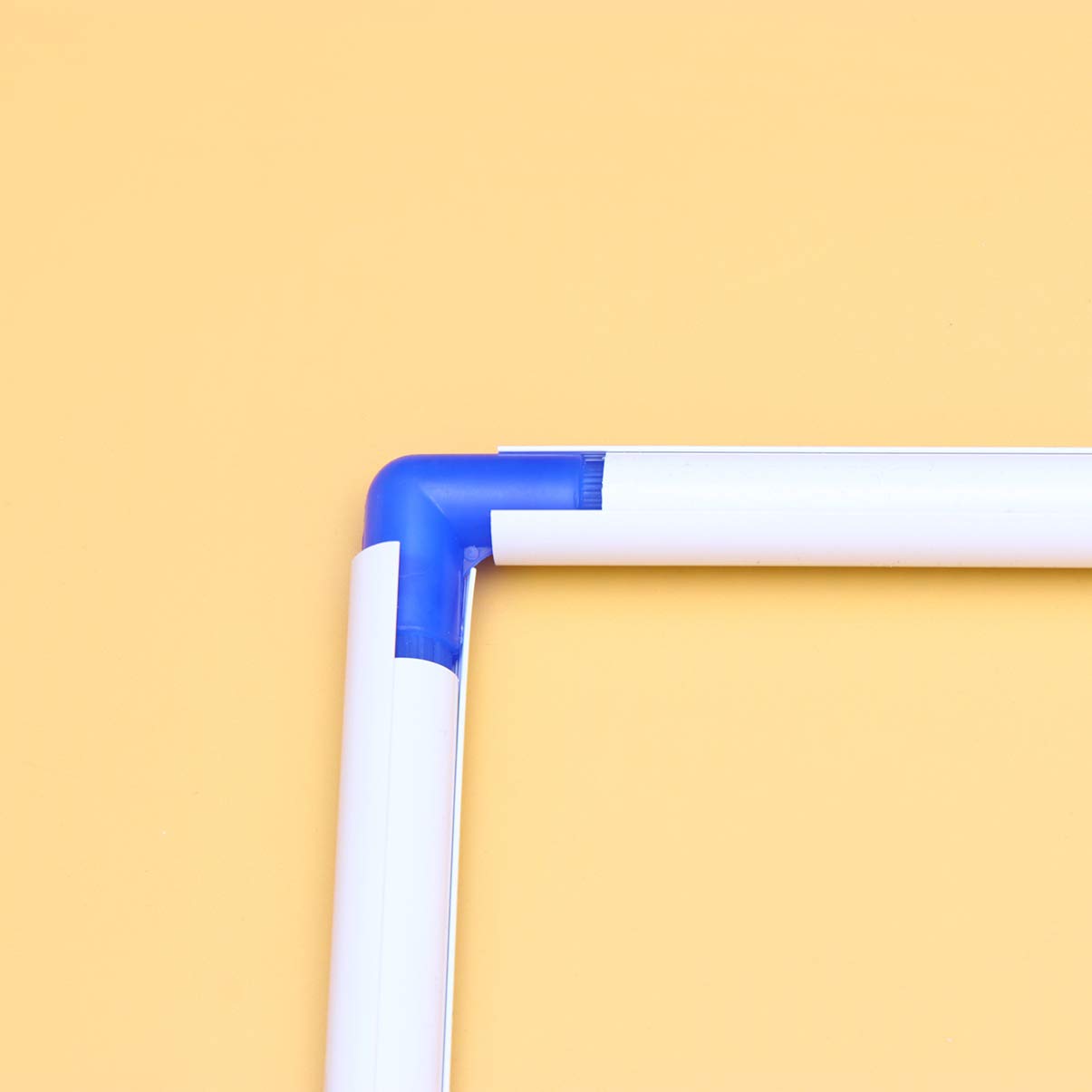 Beatifufu 1pc DIY Embroidery Frame Lap Stand Rectangle Embroidery Hoop for Crafts Decoration Clip Frame Random Color