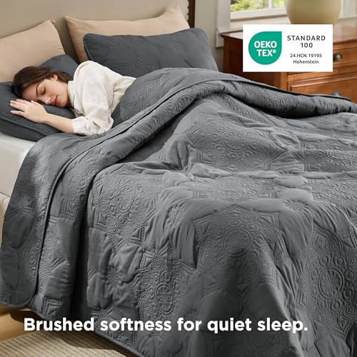 Image of Bedsure King Size Quilt Set - Lightweight Bedspreads King Size, Stitch-Free Ultrasonic Quilting Coverlet, All-Season Dark Grey Comforter Set, Pet-Friendly Soft Machine Washable Bedding (106 inchx96 inch)