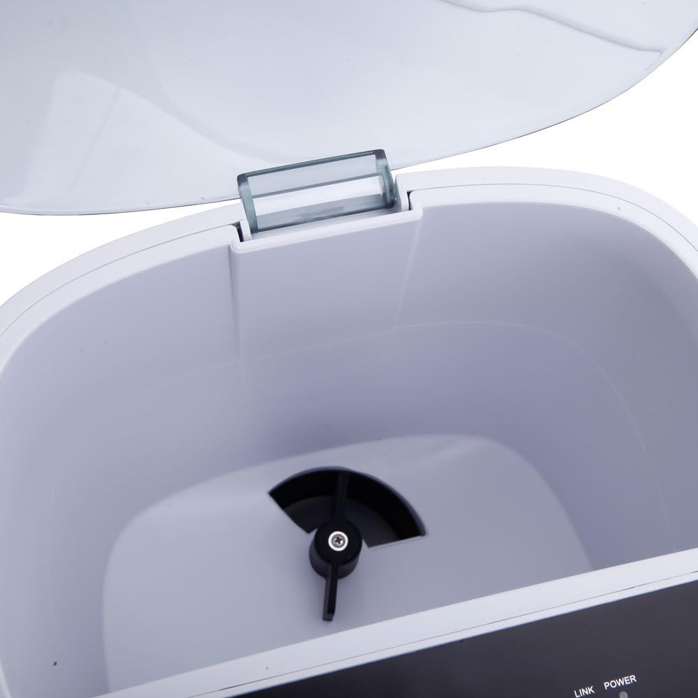 Close-up of PETWANT PF-103 Pet Feeder internal food dispenser