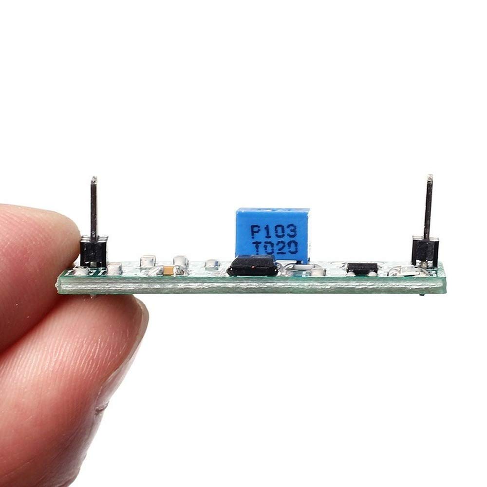 Modulo Comparatore, LM393 3.5-24V Tensione Ad Alto Livello Uscita Analogico Comparatore Controllo con Indicatore LED