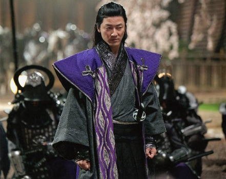 Amazon.co.jp: ブロマイド写真☆浅野忠信/『47 RONIN』/見据える吉良