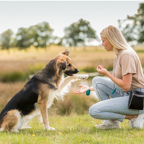 TRIXIE Hundeleckerli Premio Omegas mit Huhn, proteinreich – 100 g – Ansicht 3
