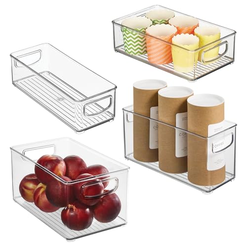 iDesign InterDesign 4er Set stapelbare Aufbewahrungsbehälter aus recyceltem Kunststoff mit Griffen für die Küche den Kühl- und Gefrierschrank - verschiedene Größen klar