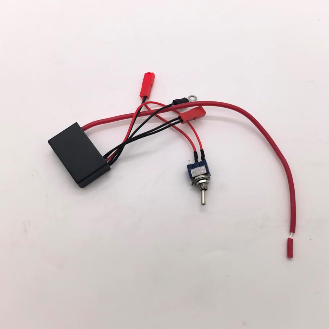Modulo di accensione CDI 1110, 1,5 V, 1 pezzo per modelli di motore | Il modulo leggero può essere integrato in una struttura tecnica esistente per risparmiare spazio.