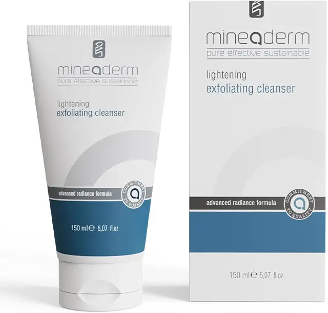 Green Tea Facial Scrub with Plant Extracts - Exfoliating Cleanser for Radiant Skin