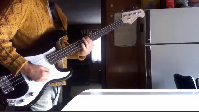 Donner Electric Bass Guitar 4 Strings Full Size PB Beginner Kit