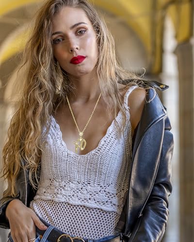 2 Pcs XO Necklaces for Women Men Trendy Hip Hop XO Letter Pendant Necklace Creative Rock Street Style Concert Jewelry Accessories4