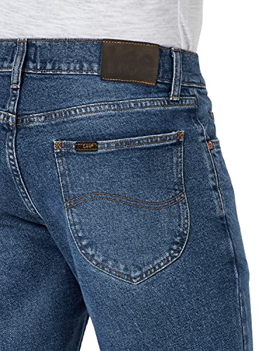 Image of Lee Men's Legendary Regular Fit Tapered Leg Jean