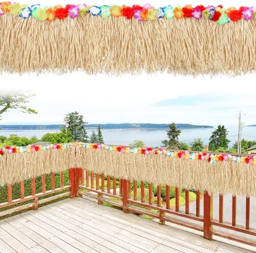 Table runner made of synthetic thatch grass