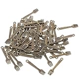 Matériau métallique : fabriqués en alliage de zinc durable, ces breloques en forme de couverts sont conçues pour durer et résister au ternissement, garantissant une utilisation et un plaisir prolongés. idéales pour la création de bijoux et autres accessoires