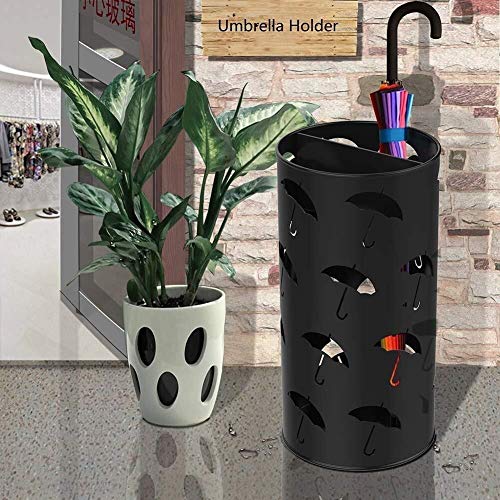 Porte-parapluies doré design pour créer une ambiance chaleureuse
