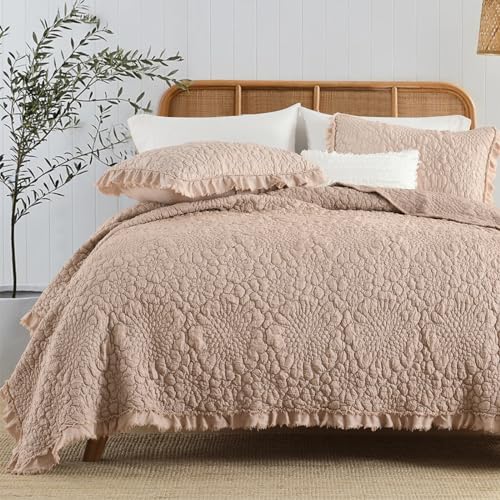 HORIMOTE HOME Pinkish Grey Ruffled Quilt King Size, Stone-Washed Lightweight
