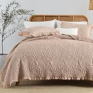HORIMOTE HOME Pinkish Grey Ruffled Quilt...