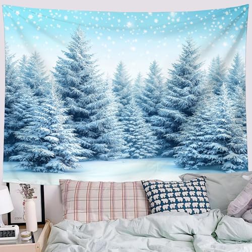 Couverture murale hiver pins enneigés pour une ambiance cocooning