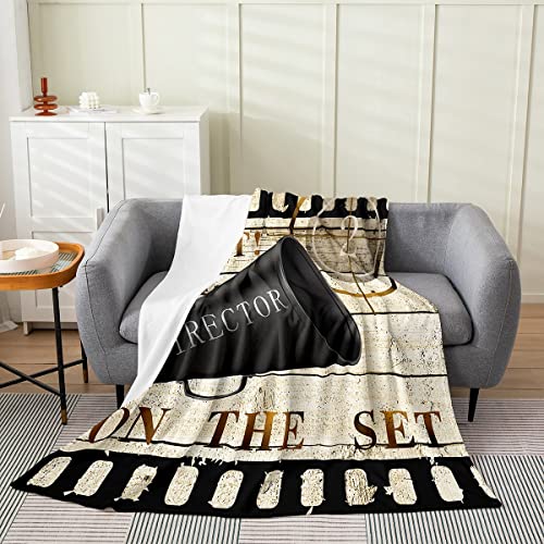 Vintage Cinema Movie Theater Flannel Fleece Blanket Cinema Poster Design Plush Throw Blanket, for Boys Girls Rustic Wooden Old Fashion Home Decor All Season,Bed Blanket Room Decor Twin 60"x8