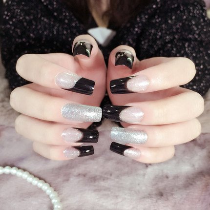 YUNAI Glitter and Black Fake Nails Squoval Long False Nails for Women Salon Quality Artificial Nails