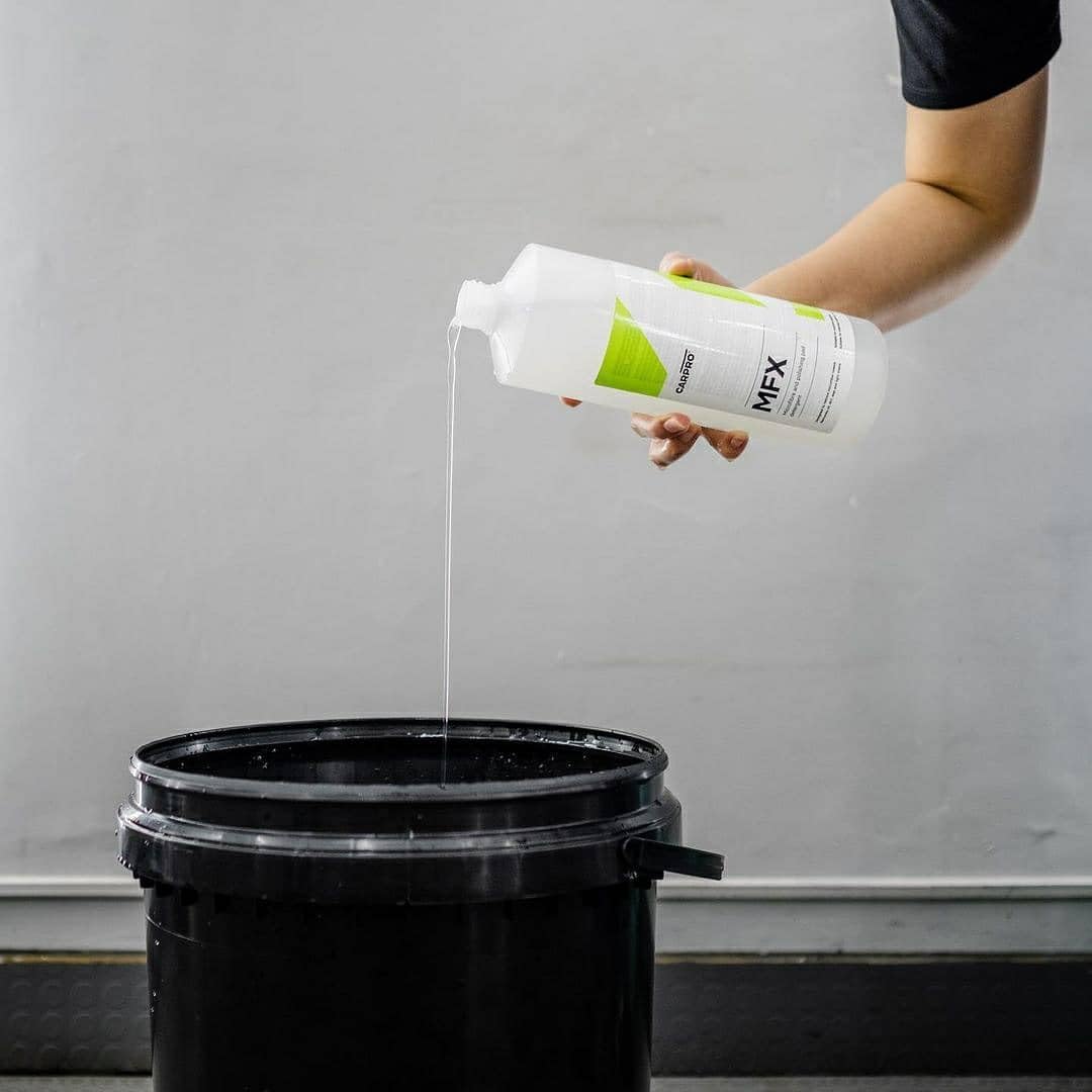 CarPro MFX Mikrofaserwaschmittel Spezialwaschmittel Waschmittel macht Tücher wieder saugstark und weich Größe 4L
