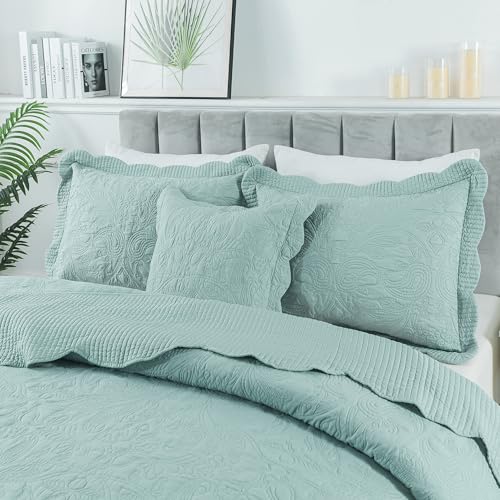 HoneiLife California King Quilts - Oversized King Bedspreads 128x120, Rustic Bedding Sets 4-Piece,Reversible Coverlets Lightweight Bed Cover for All Season Use-Sage Green by HoneiLife - Used condition - Image 4