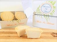 Vista 1 de Nuez de macadamia vegana "Brie" hecha en Hawaii. Sin lácteos, sin soja y sin gluten. Una alternativa a base de plantas, cremosa y untable sin