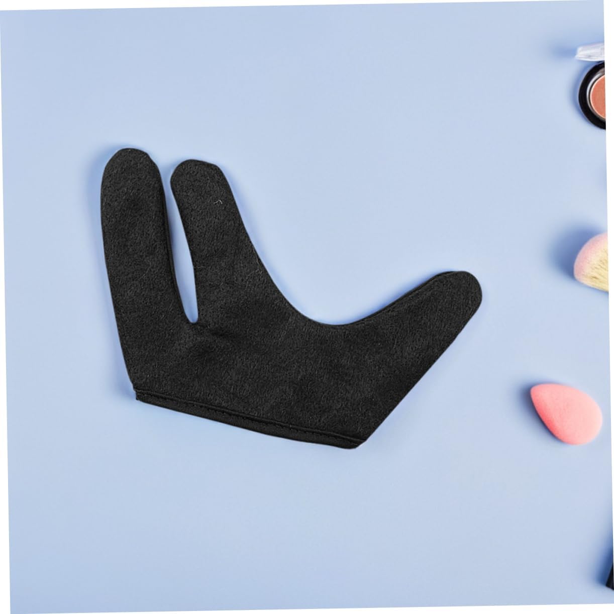 FRCOLOR 3 Finger Barber Heat Resistant Gloves 4pcs Anti-Scald Mittens for Hair Styling Curling Wand Straightening Thick Dual-Sided Protection for Professionals Home Use