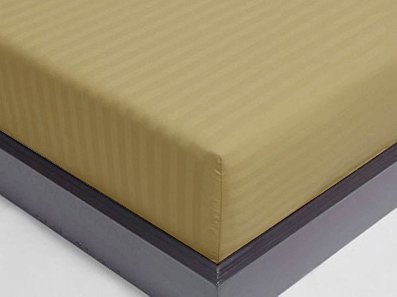 Twin Fitted Sheet Only - 600 Thread Count White Soft 100% Cotton Sateen Weave Fitted Sheet, Deep Pocket Cooling Sheets, Fits Upto 16