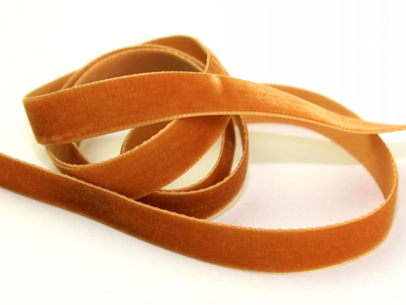 Berisfords Copper 22Mm Velvet Ribbon Mini Roll 5M 9447 - Per 5 Metre Roll