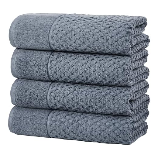 Great Bay Home 100% Cotton Blue Bath Towel Set | 4 Soft Bath Towels (30 x 52 inches) | Highly Absorbent, Quick Dry Bath Towels | Grayson Collection (Set of 4, Diamond Blue)
