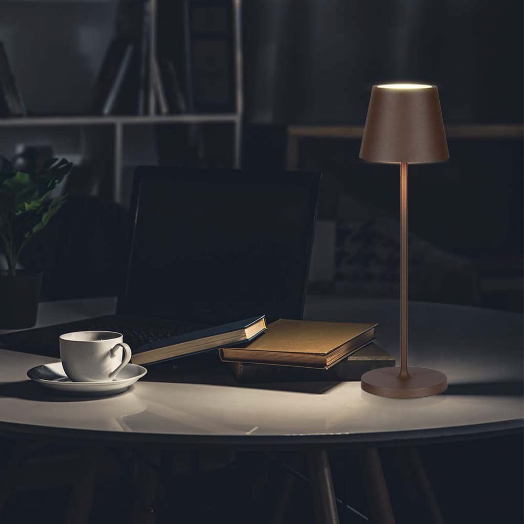 V-TAC Lampada da Tavolo senza Fili LED Dimmerabile in Alluminio – Lampada Marrone Wireless per Uso Interno ed Esterno IP54 da Casa o Ristorante – Design Elegante – Luce Bianca Calda