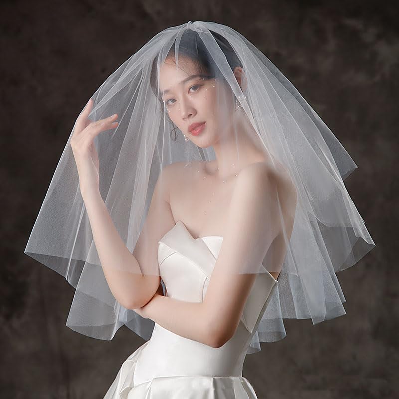?Women White Sash Veil Bachelorette Party Bridal Shower Decorations Amazon.com: CIEHER Bride To Be Sash & Veil, White & Gold  main image 3
