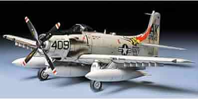 タミヤ 1/48 傑作機シリーズ スカイレイダー アメリカ海軍 o7r6kf1 Amazon.co.jp: タミヤ 1/48 傑作機シリーズ スカイレイダー