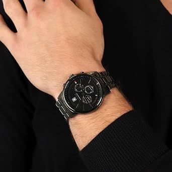 Tommy Hilfiger Analogue Multifunction Quartz Watch for Men with Stainless Steel Bracelet or Leather Strap