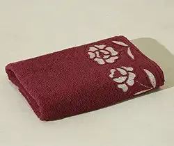 Toalha de Banho Guadalupe 530g 100% Algodão Premium – Macia, Absorvente e Durável – 72x150cm – Secagem Rápida – Ideal para Banheiro, Hotel e Spa – MA Variedades (Rubi)