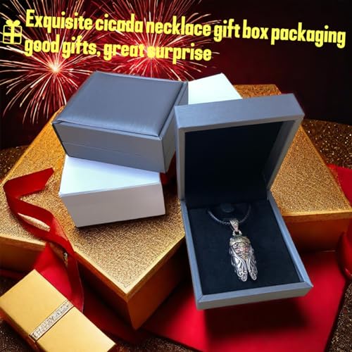 Cicada Necklace Vintage Cicada Pendant Copper Insect Pendants Weird Jewelry Suitable for Men and Women's Holiday Parties4
