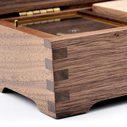 Caja de música de nogal Castle in The Sky con artesanía fina de madera 3
