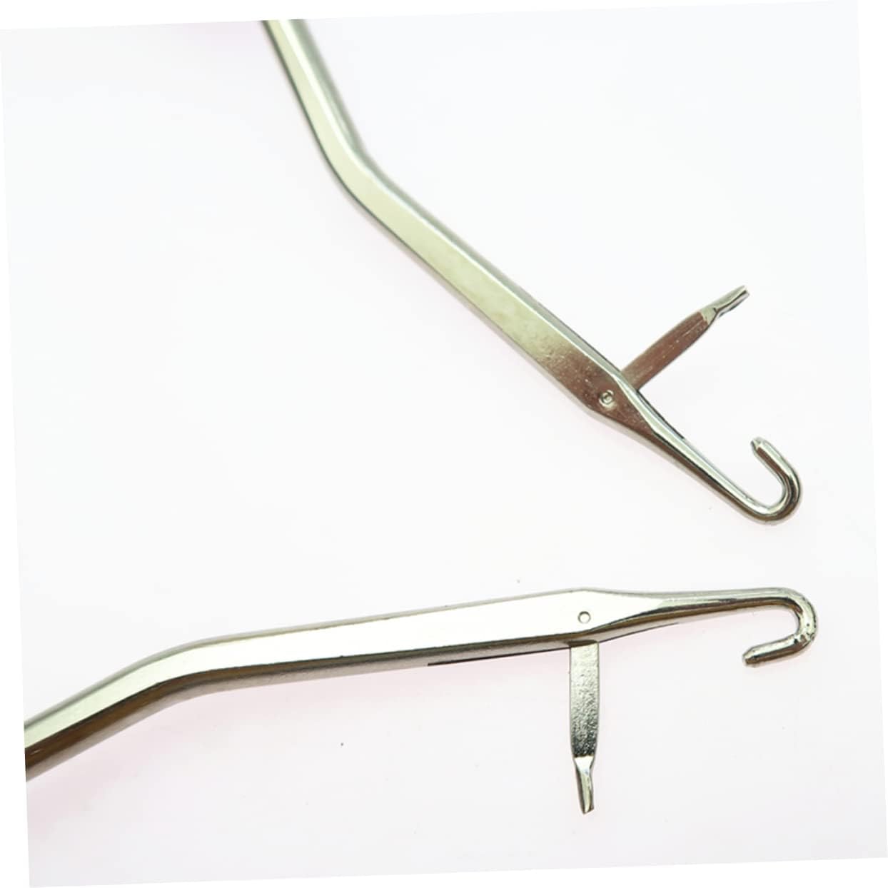 NUOBESTY 2pcs Latch Hook Crochet Needles Weaving Tools for Handmade DIY Rug Crafting Smooth Surface for Comfortable Knitting Experience
