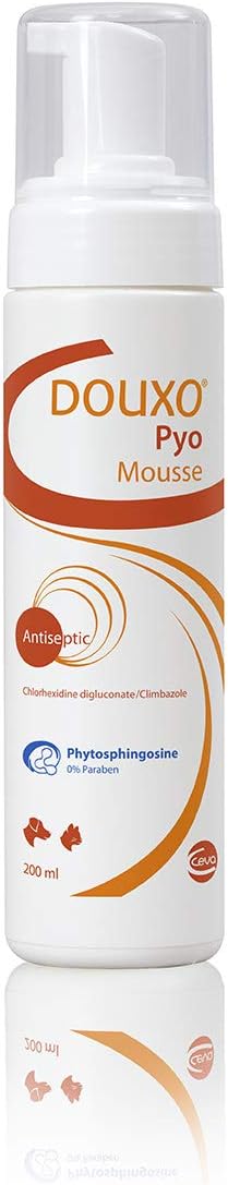 Pyo Mousse, vet recommended antibacterial/antifungal dog/cat dry shampoo 200ml
