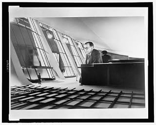 HistoricalFindings Photo: Eero Saarinen,Model,Dulles International Airport,1960