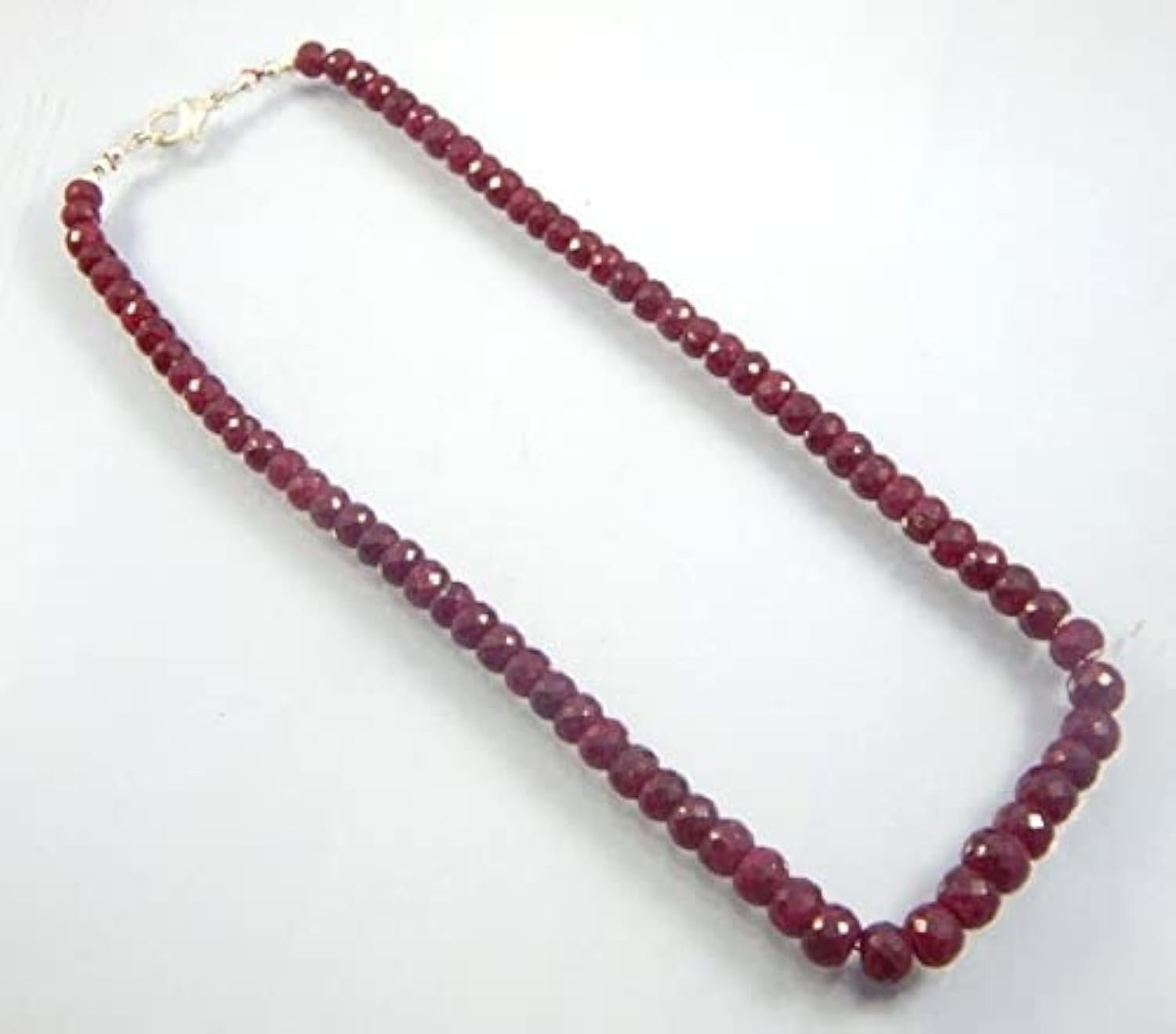 Rubis naturel teinté de 6-9 mm LKBEADS en fil de 45cm pour joaillerie artisanale haut de gamme