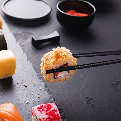 Boao 12 Pairs Reusable Fiberglass Chopsticks, Dishwasher Safe Lightweight Chopsticks Set (Black)