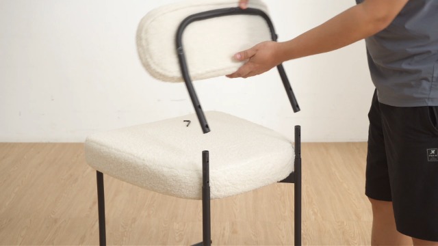 Butacos de barra HOMMPA, juego de 2 butacos de 26 pulgadas para isla de cocina, color blanco con tejido bouclé miniatura 7