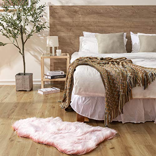 Ashler faux fur rug, Fluffy Shaggy Area Rug Ultra Soft 2 x 3 Feet Sheepskin Fur Rug, Frosted Bottom Pink Fuzzy Rug Machine Washable Shag Rug, Nursery Decor Throw Rugs for Bedroom, Living Room