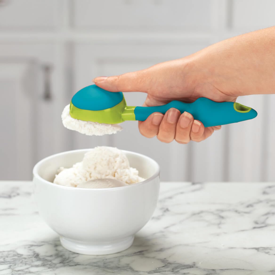 Blue Pop Out Ice Cream/Meatball Scoop