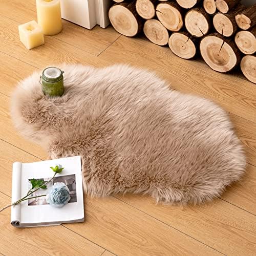MIULEE Faux Fur Area Rugs Sheepskin Fluffy Mat Fleece Chair Cover Seat Pad Soft Shaggy Area Mat for Bedroom Sofa Floor 60 x 90 cm Irregular Shape Light Tan