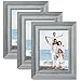 Produktbild LaVie Home Bilderrahmen, Holzmaserung, rustikales Fotorahmen-Set mit hochauflösendem Glas für Wandmontage und Tischauflage, 3er Set Elite Collection 5x7 hellgrau