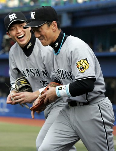 Amazon Com 猛虎の魂 金本知憲 新井貴浩 大記録への軌跡 Dvd Movies Tv Amazon Com 猛虎の魂 金本知憲 新井貴浩 大記録への軌跡 Dvd Movies Tv