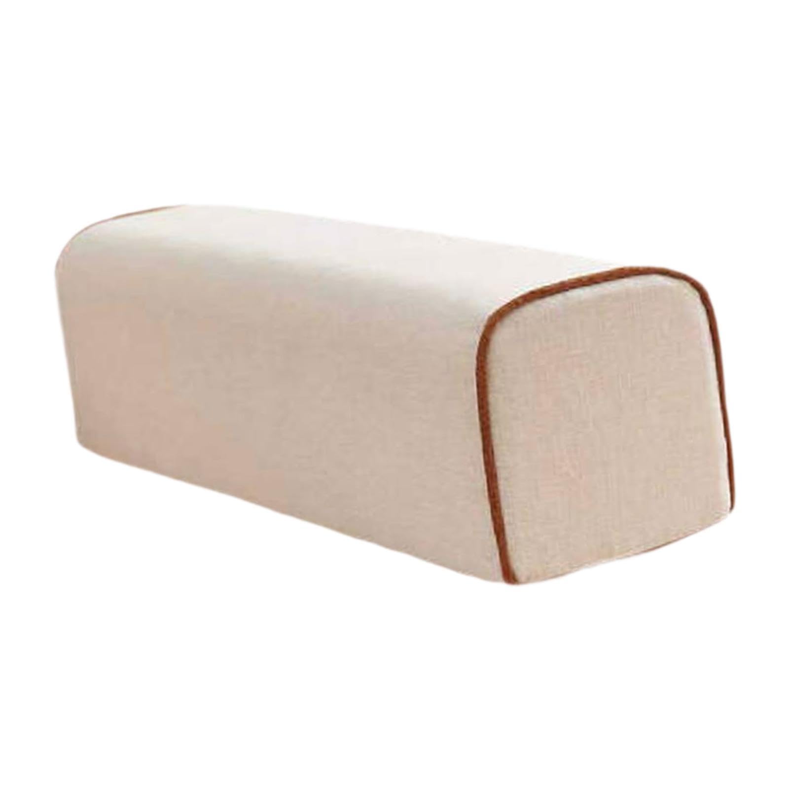 Coussin accoudoir beige pour le confort du canapé et banc de jardin