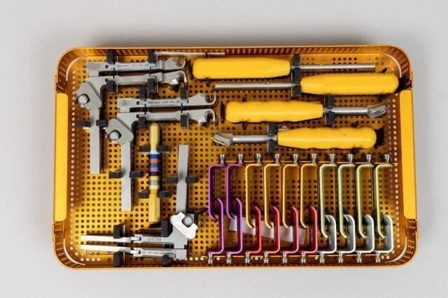 TrimLine Cervical Retractor Spine System Set – German Precision & Quality