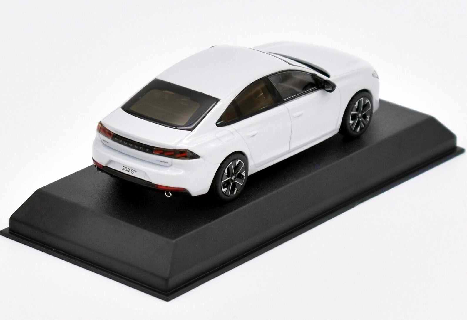 Modèle Réduit Norev 1:43 Peugeot 508 GT Hybride 2023 - Blanc Okenite - Neuf