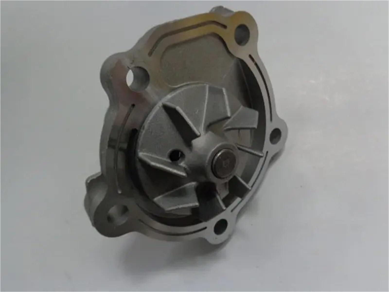 Kompatybilny z Suzuki Jimny pompa wodna pompa wody chłodzącej pompa wodna silnika super kompatybilny z Vitra M13A/M16A OE 17400-69G04(Brand)